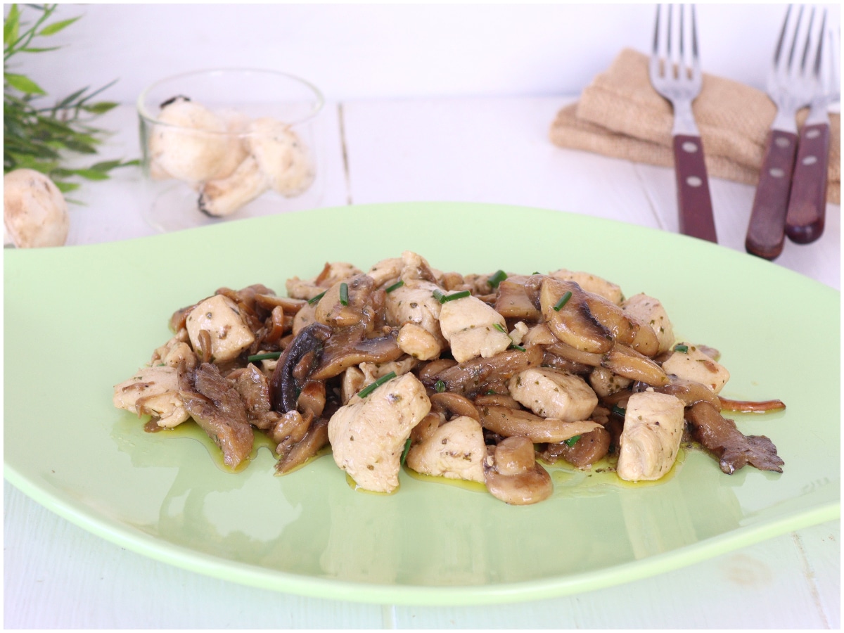 Pollo ai funghi