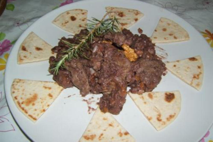 Manzo vino e noci