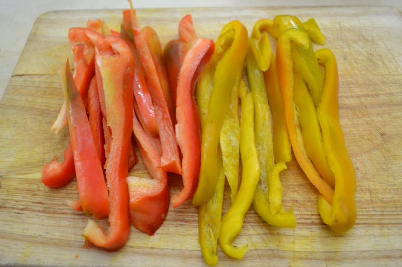 1 tagliare peperoni