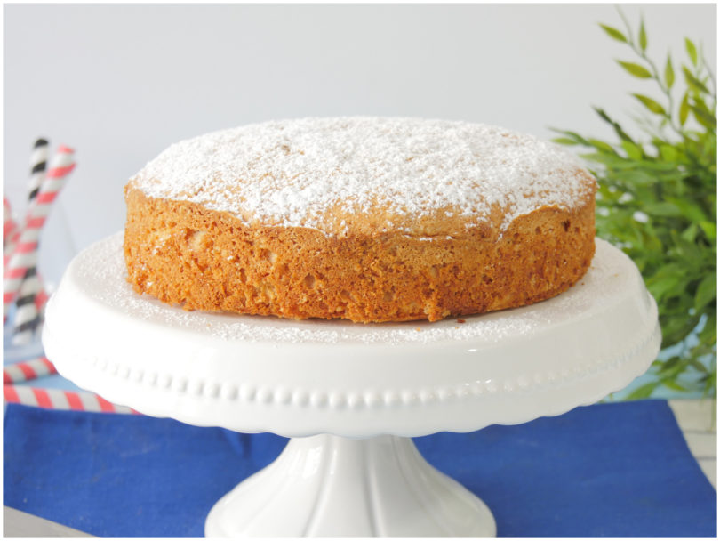Torta di albumi e mandorle