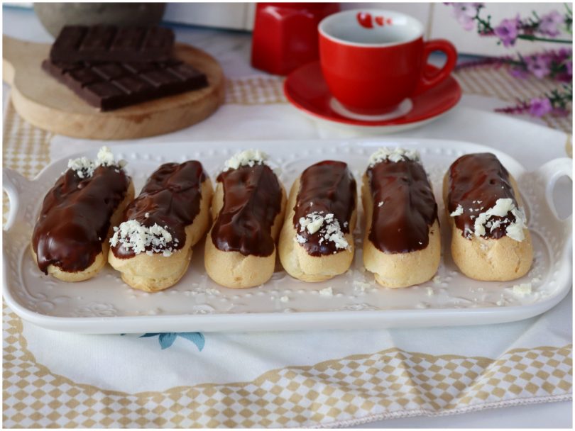 Eclair con la panna