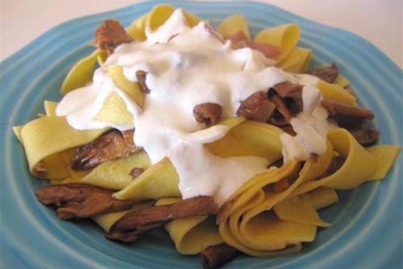 Pappardelle ai porcini con fonduta alla grana