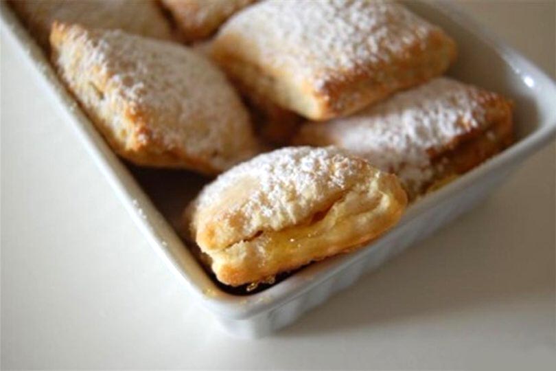 Biscotti alla ricotta con marmellata