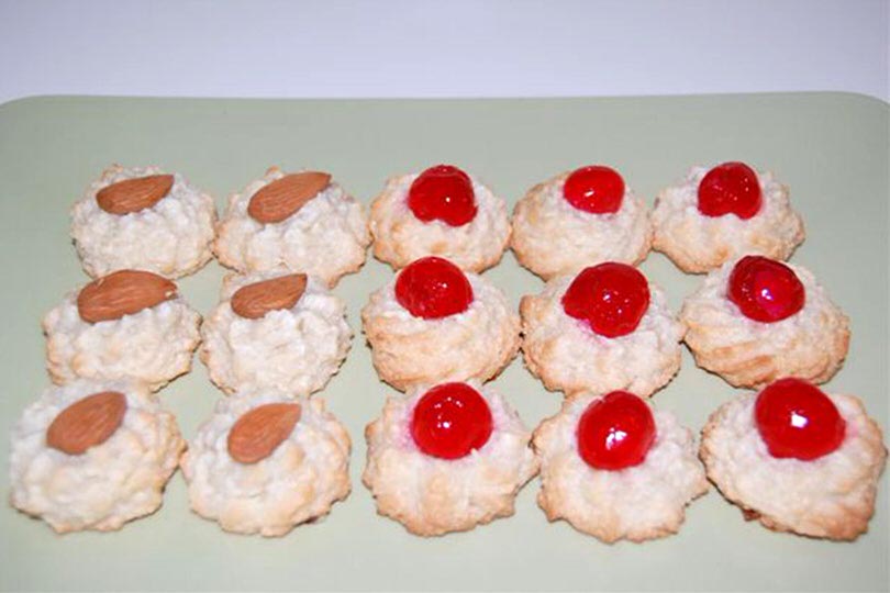 Pasticcini di pasta di mandorle