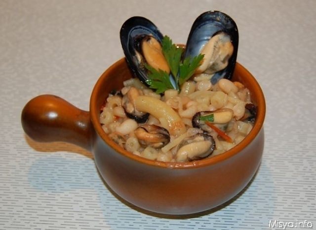 Pasta e fagioli con le cozze