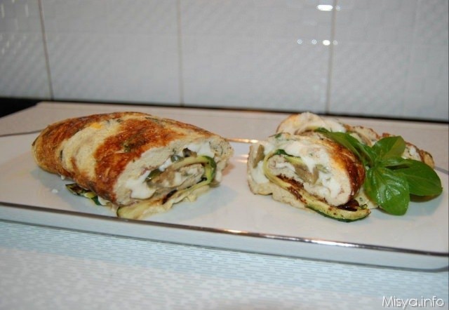 Rotolo di frittata alle erbe