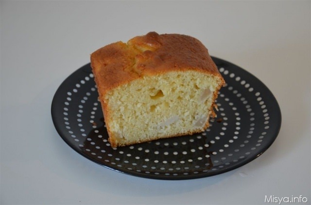 Plumcake allo yogurt e mele