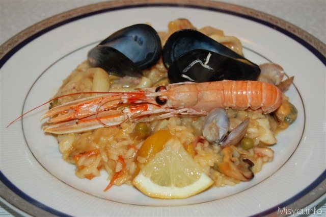 Paella di pesce