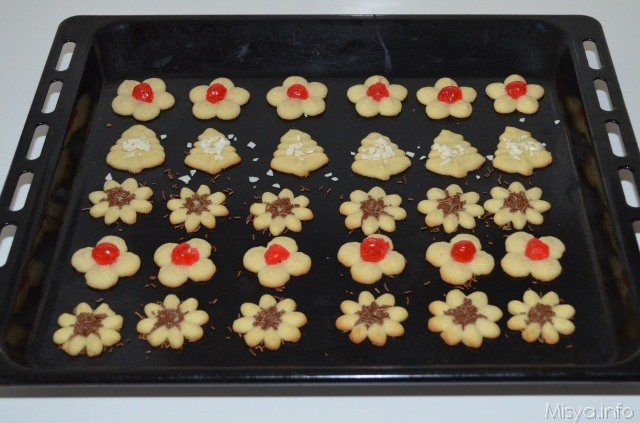 biscotti di frolla con spara biscotti