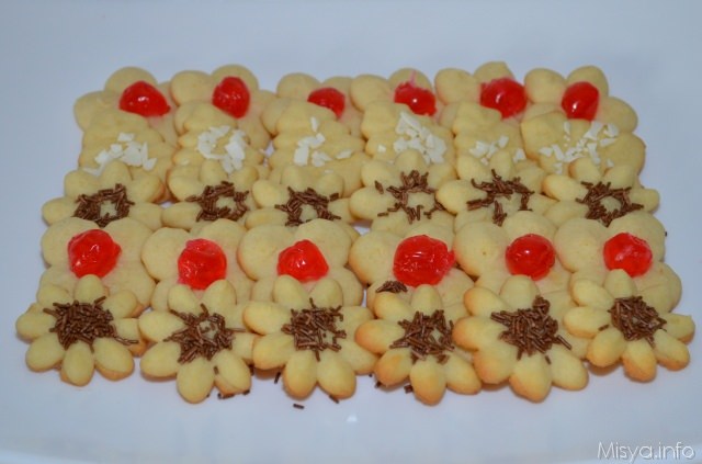 biscotti di frolla montata con spara biscotti