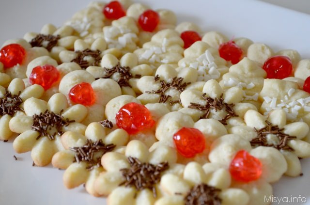 Biscotti con la spara biscotti