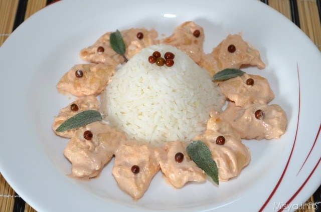 Pollo al pepe rosa
