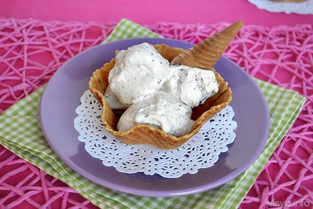 Gelato stracciatella