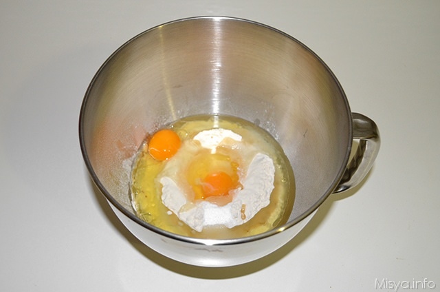 farina a fontana per la torta rustica ad impasto molle