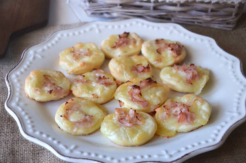 Pizzette al prosciutto
