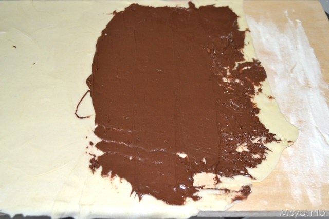 2 stendere la nutella