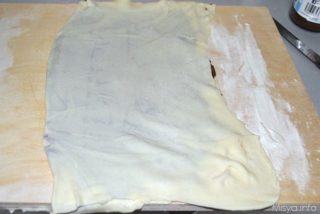 4 ripiegare con la nutella all'interno