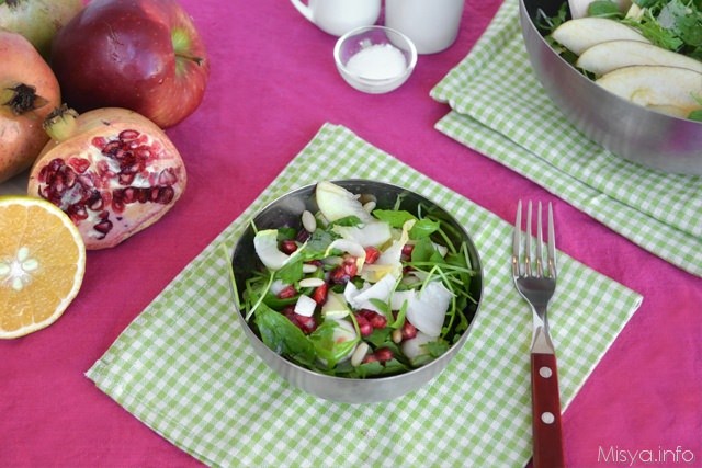 Insalata di indivia mele e melograno