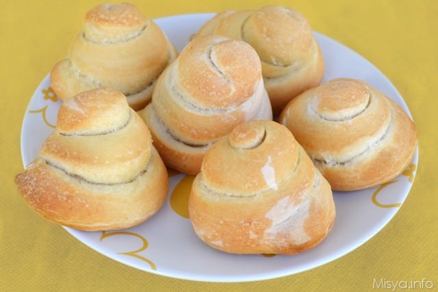 Chiocciole di pane