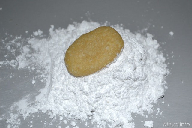 11 ricciarelli