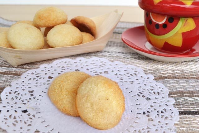 Biscotti al cocco e latte condensato