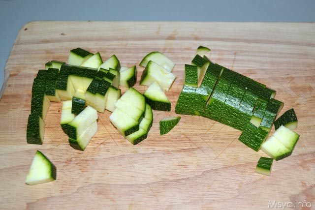 Fagottini di sfoglia con zucchine e stracchino 1