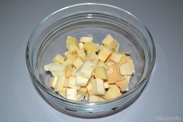Torta salata formaggi e porcini 4