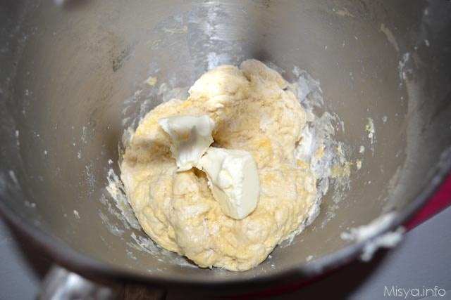 Fiore di brioche alla nutella 5