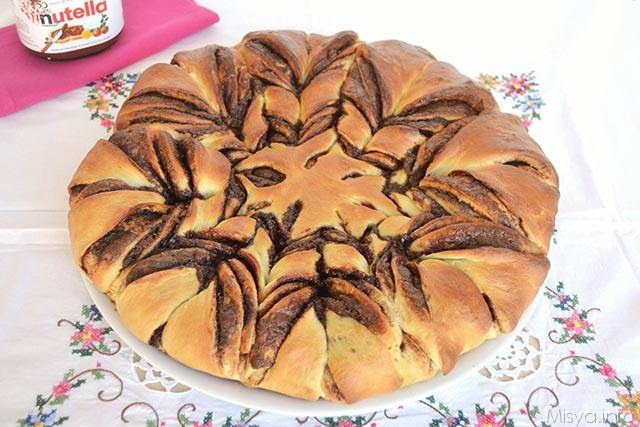 Fiore di brioche alla-nutella