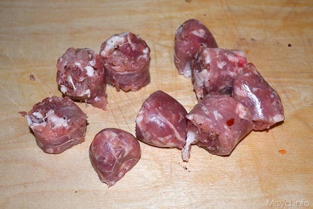 Peperoni patate e salsiccia 6