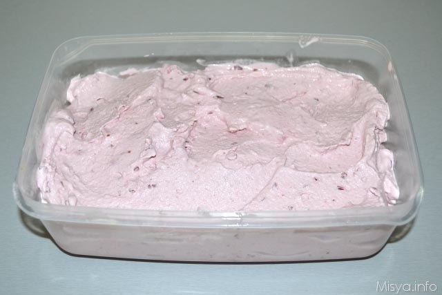 8 gelato alle ciliegie