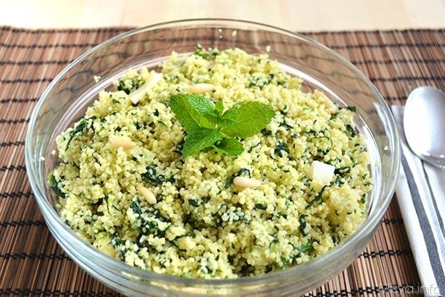 Cous cous con spinaci e pinoli