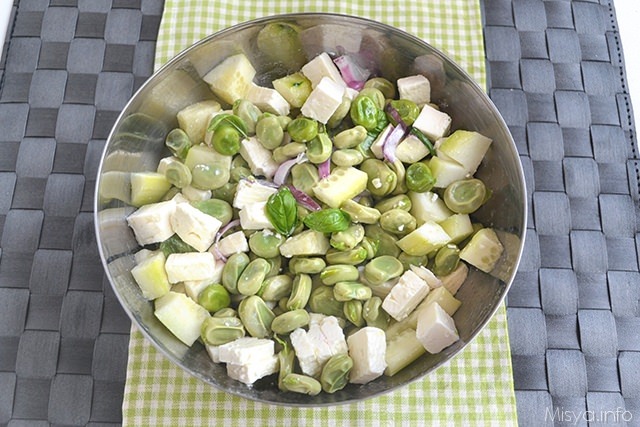 Insalata di fave e feta