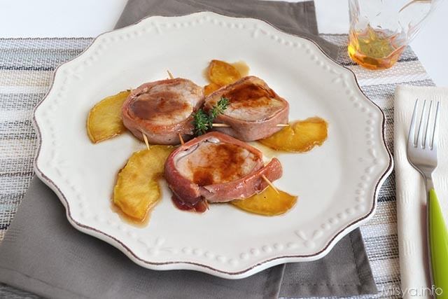 Filetto di maiale con prosciutto e mele