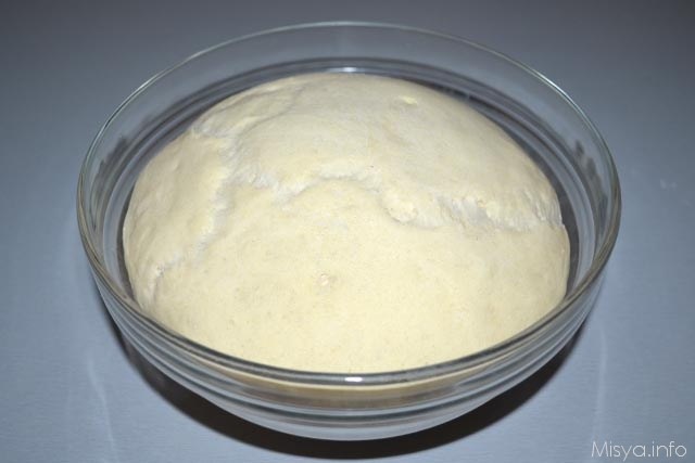 Cestini di pane pizza con insalata 3