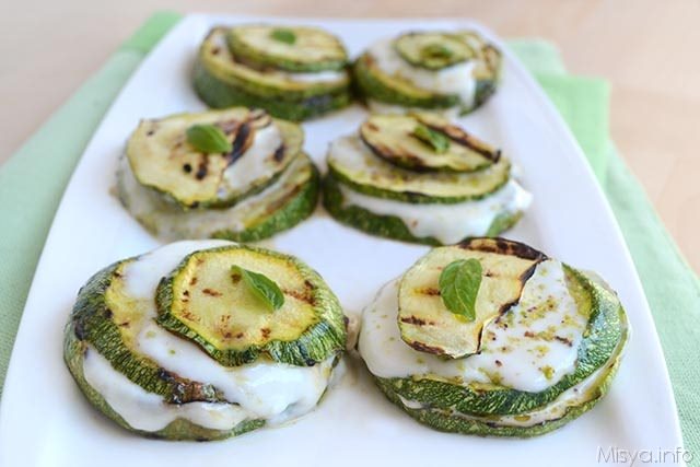 Torrette di zucchine con stracchino