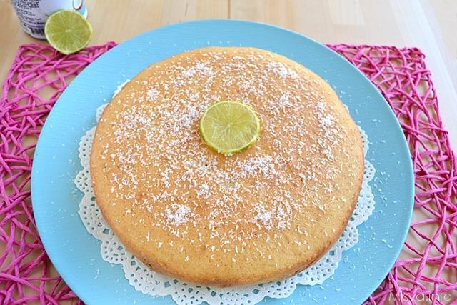 Torta al latte di cocco e lime