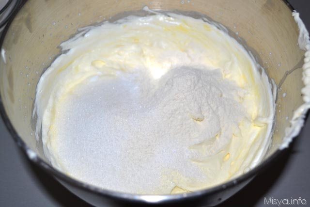 ciambella alla panna montata 6