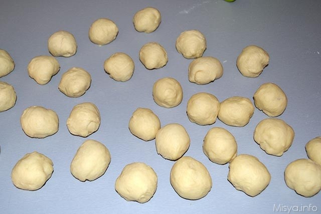 Monkey bread 11