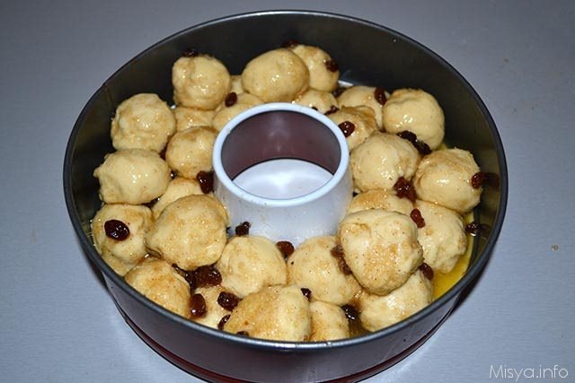Monkey bread 13