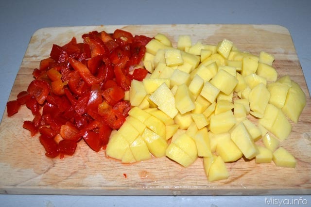 Pasta e patate con peperoni 3