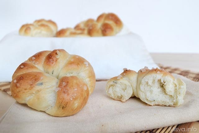 Roselline di pane aromatico