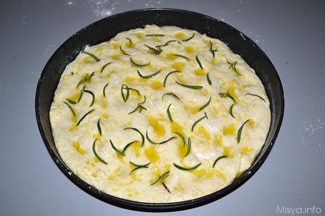 focaccia al rosmarino 12