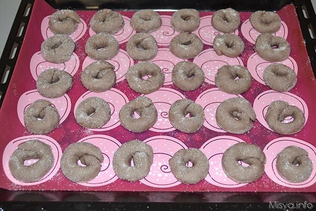 8 Ciambelline al vino