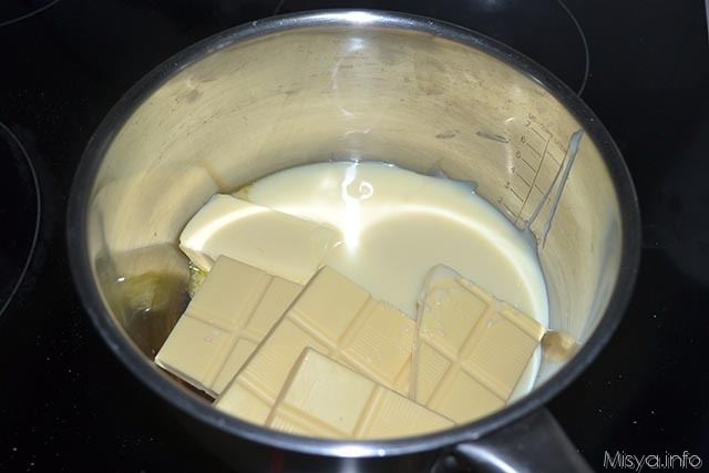Fudge al cioccolato bianco e mandorle 1