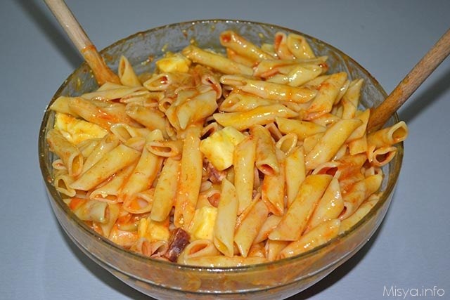 Frittata di maccheroni al salame 10
