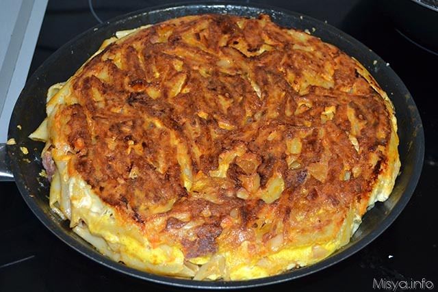 Frittata di maccheroni al salame 12