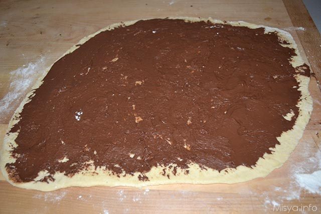 Brioche intrecciata alla nutella 8