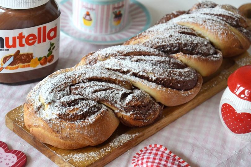 Brioche intrecciata alla nutella