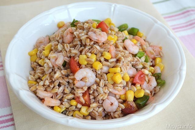 Insalata di farro con gamberetti